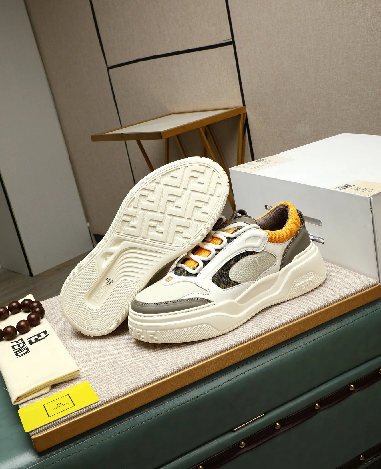 Men's shoes 💰760 [FENDI] Fendi - High-end quality original casual sports shoes - Upper: Nappa calfskin, pebbled calfskin, tongue and heel; injection molded brand logo plastic module - Lining: brand canvas - Outsole: ultra-light TPR foam·rubber; molded outsole -Super high quality control·Fine workmanship: highlighted (high-end·luxury·grade) -Size :39-44 (38, 45, can be customized)